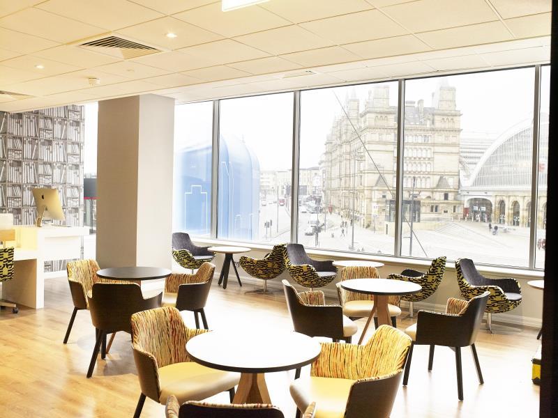 ホリデイ イン リバプール シティ センター バイ IHG 写真