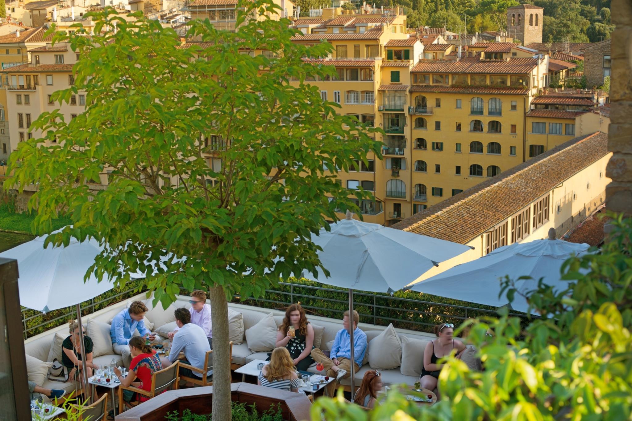 コンチネンターレ 写真