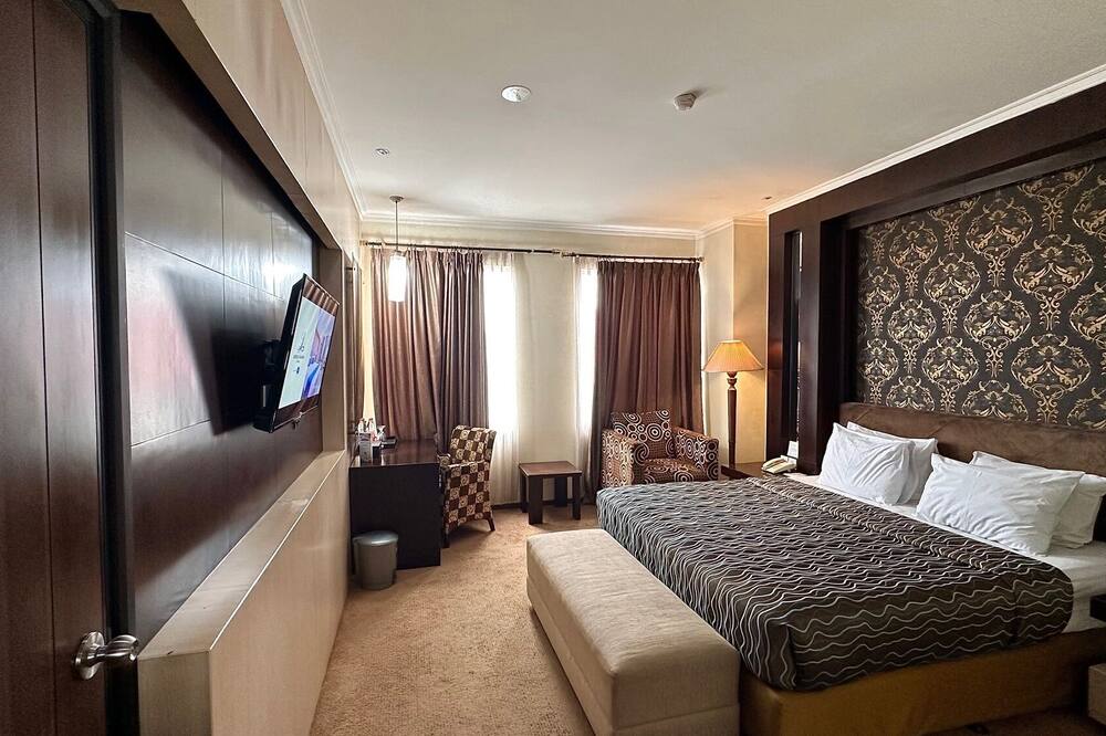 ホテル ダファムペカロンガン 写真