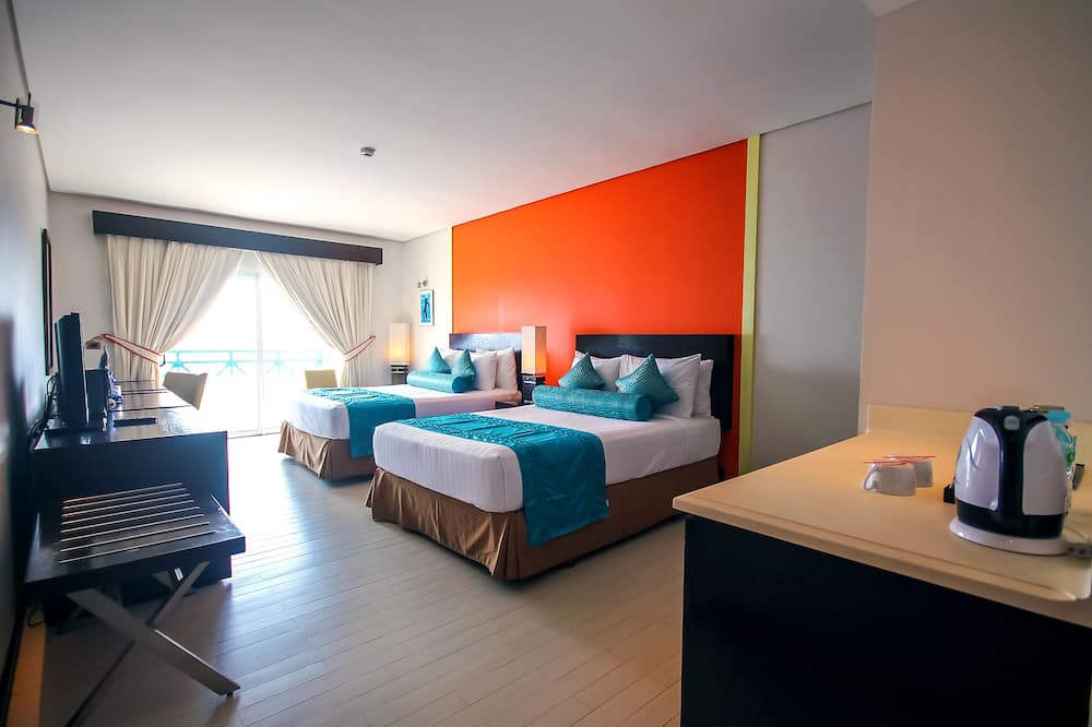 サンダーバード リゾーツ ポロ ポイント 写真