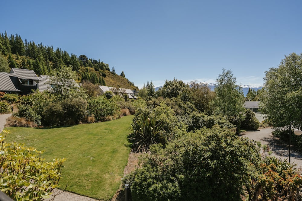 エッジウォーター ホテル 写真