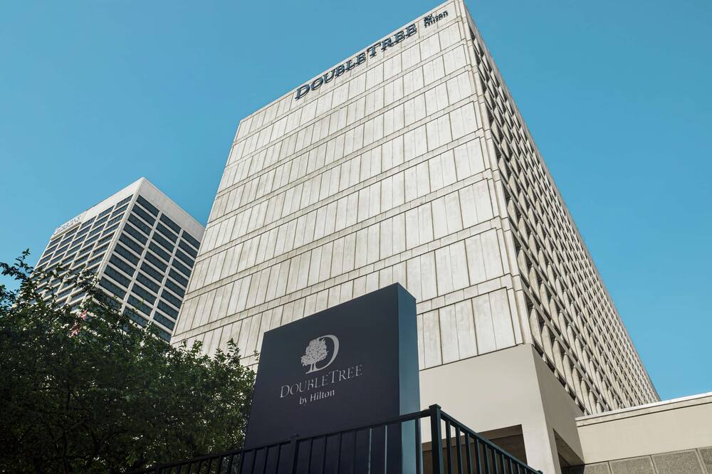 ダブルツリー バイ ヒルトン ニューアーク ペン ステーション 写真