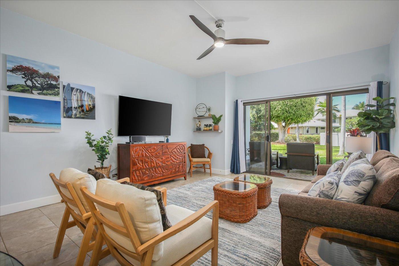 ロイヤル シー クリフ コナ バイ アウトリガー 写真