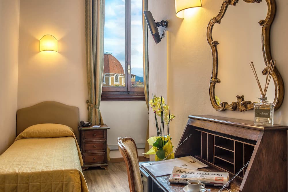 ホテル パリ 写真