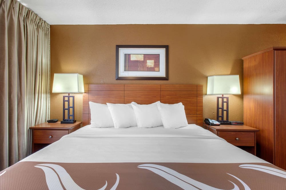 クオリティ イン アット レイク パウエル 写真