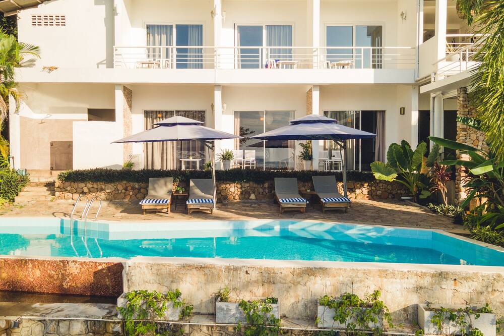 サラヴォアン ケップ 写真