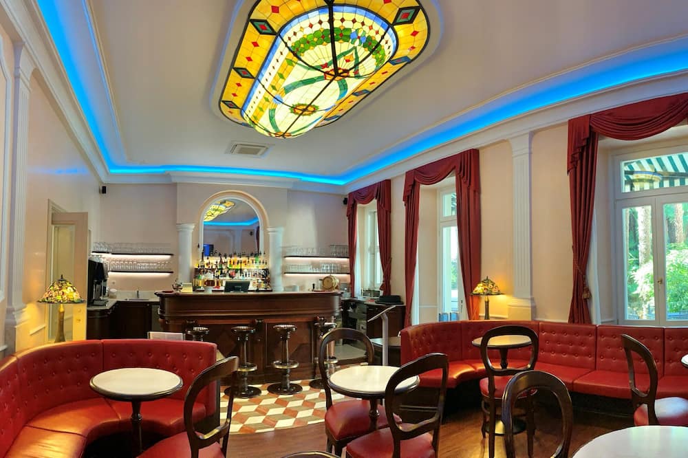 コンチネンタル パークホテル 写真