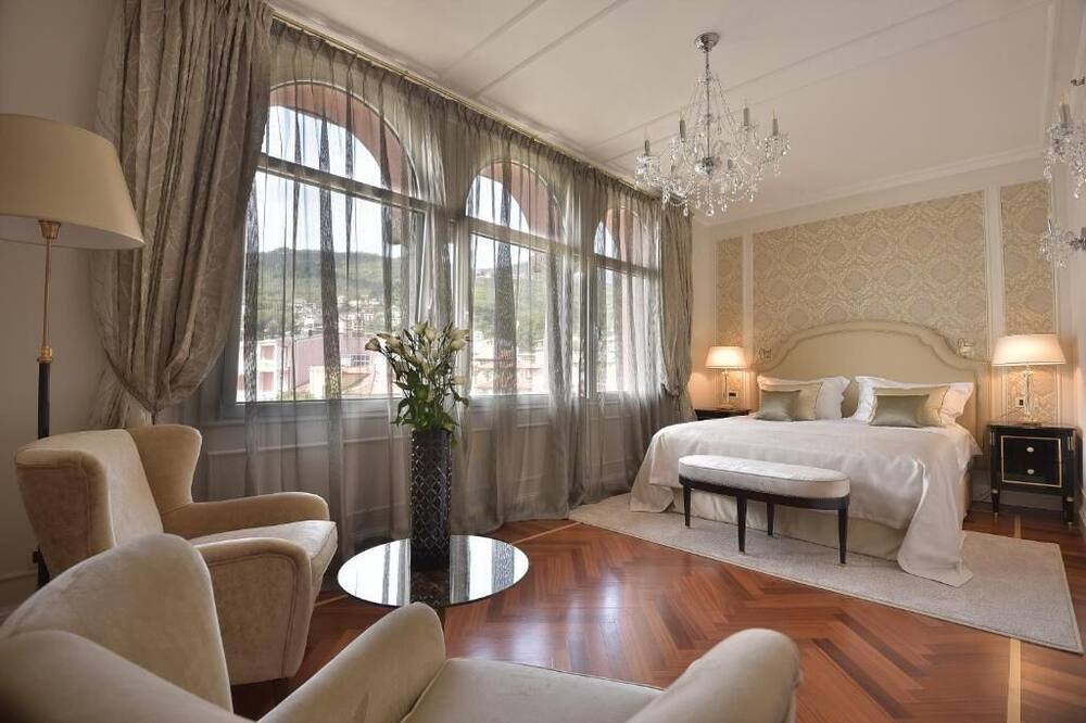 ホテル ミレンジ 写真