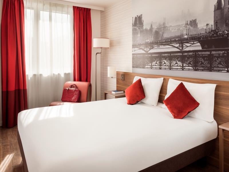 アダジオ ラ デファンス クルブヴォア 写真