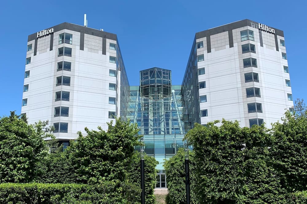 ヒルトン パリ シャルル ド ゴール エアポート 写真