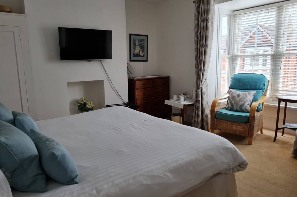 Endeavour House 写真