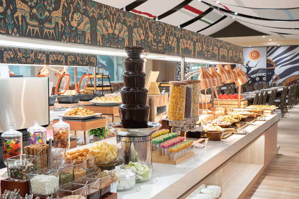 レオフー リゾート クァンシ 写真