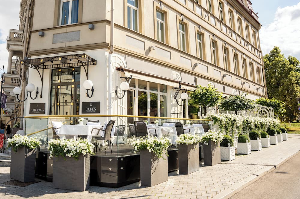 グランド ホテル ヴィリニュス、キュリオ コレクション バイ ヒルトン 写真