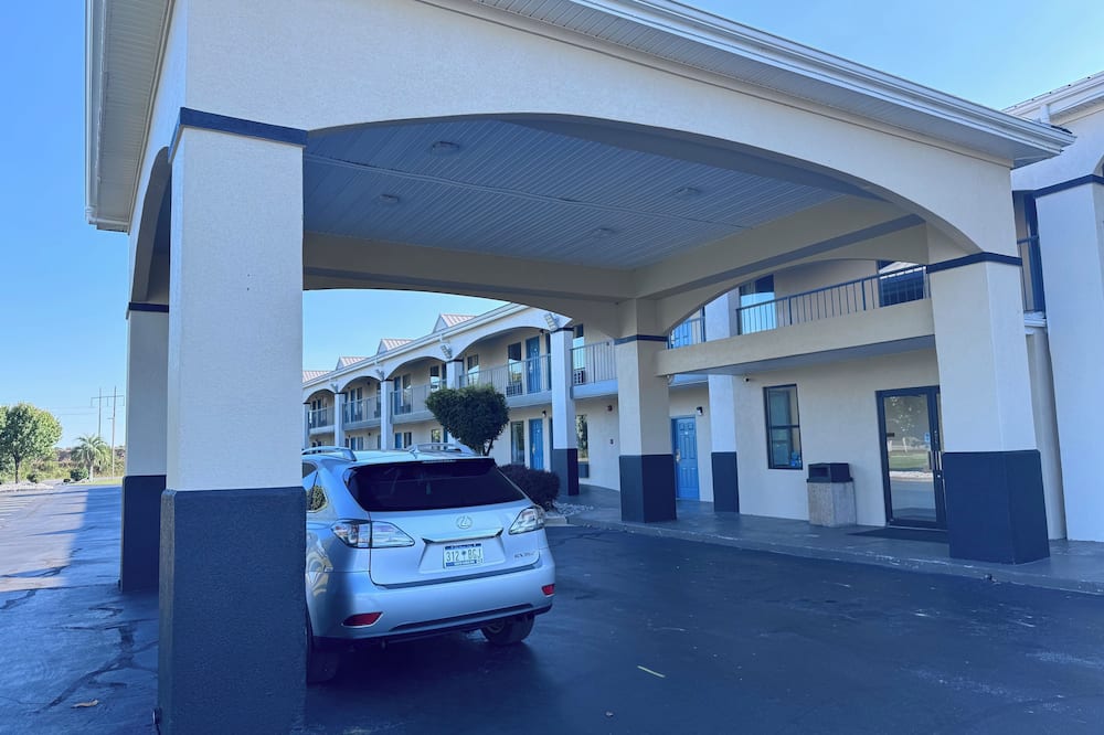 フローレンス イン アンド スイーツ 写真