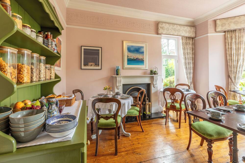 オークフォールド ハウス 写真