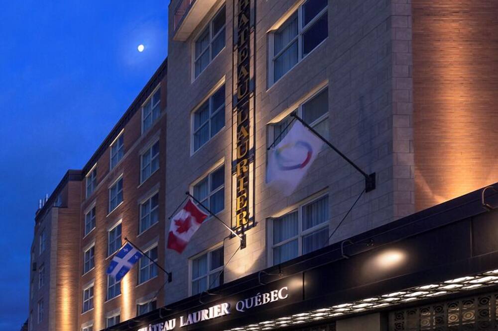 ホテル シャトー ローリエ ケベック 写真