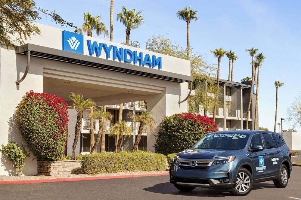 ウィンダム フェニックス エアポート テンピ 写真