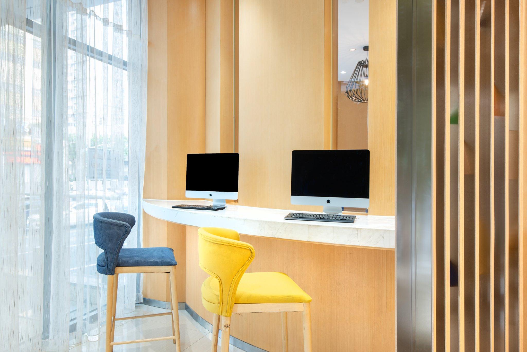 ホリデイ イン エクスプレス シャンハイ ジェンピン バイ IHG 写真