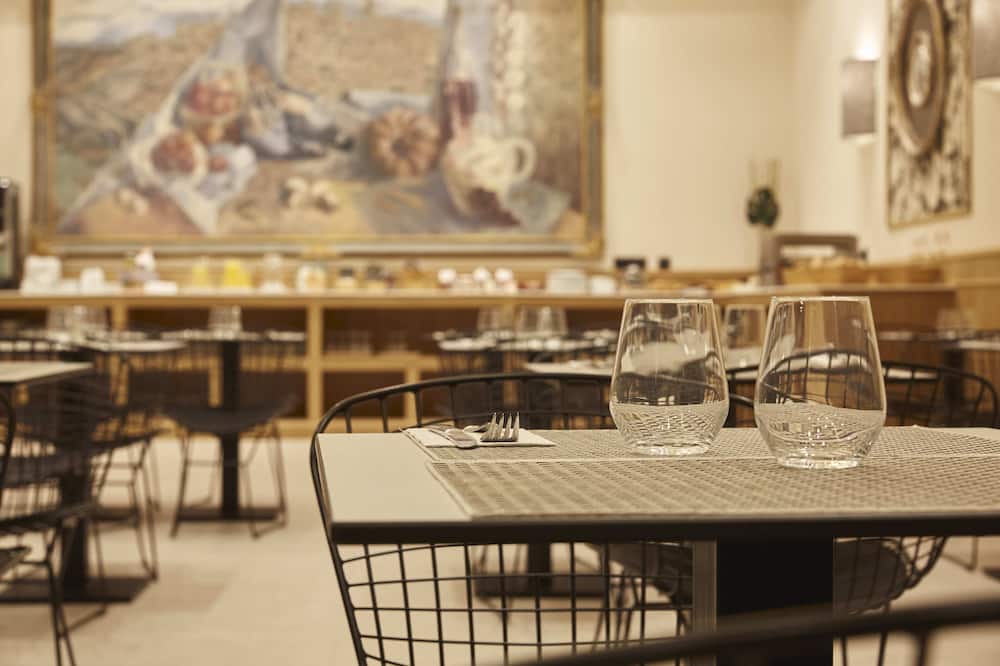 Hotel Zentral Mayoral 写真