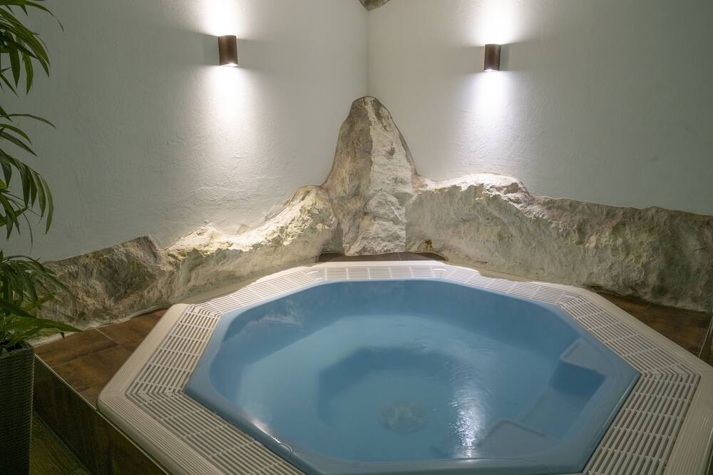 ホテル シュヴァイツァーホフ グルメ & スパ 写真