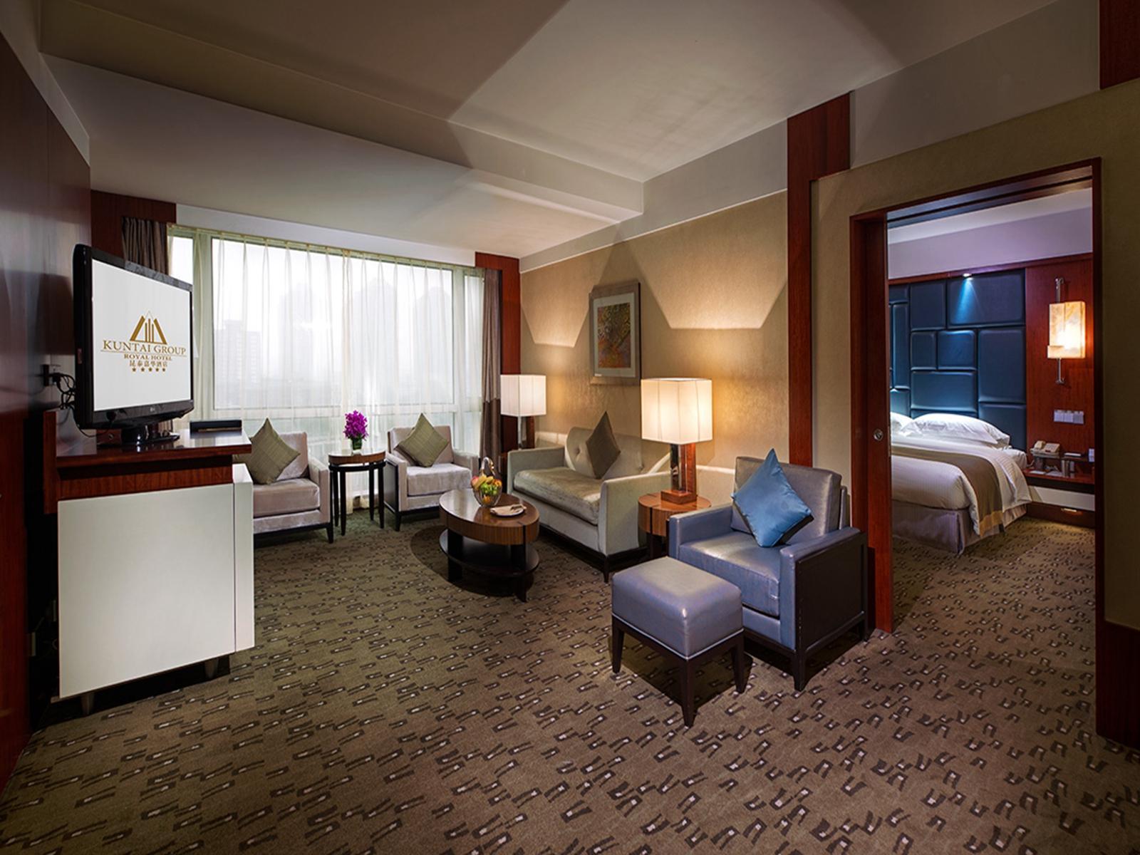 クンタイ ロイヤル ホテル 写真