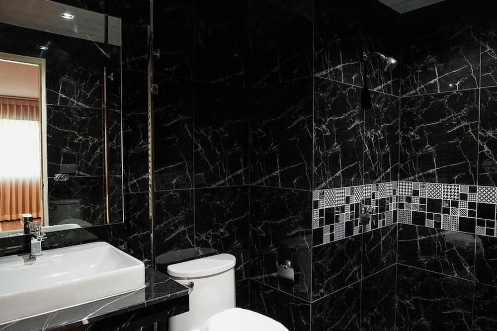 ハップ アット サトーン ホテル 写真