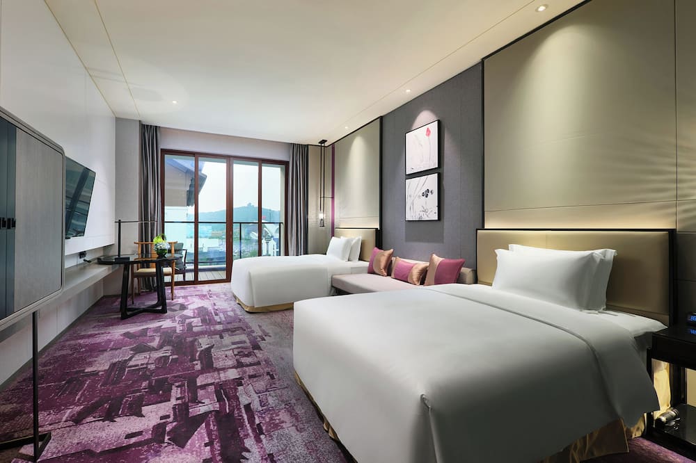 クラウン プラザ 無錫 レイク ビュー by IHG (無錫融皇創皇冠假日酒店) 写真