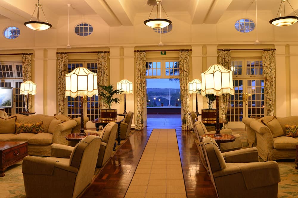 ザ ビクトリア フォールズ ホテル 写真