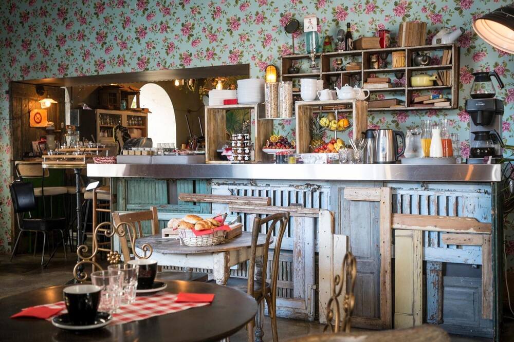 ホテル ル ジー 旧：ル ジュヌーヴ 写真