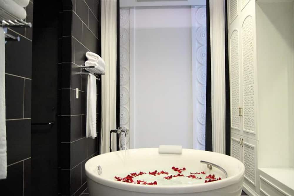 クロエ ギャラリー 写真