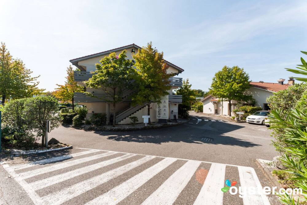 カンパニール ビアリッツ ホテル 写真