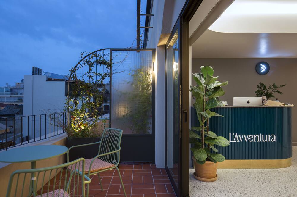 ラヴベントュラ アテネ 写真