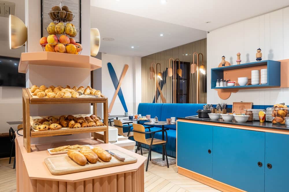 ホテル デュ パレ ドゥ リスル 写真