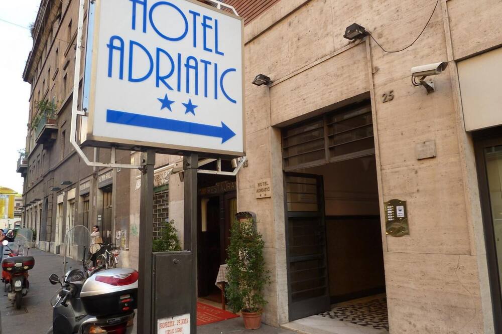ホテル アドリアティック 写真