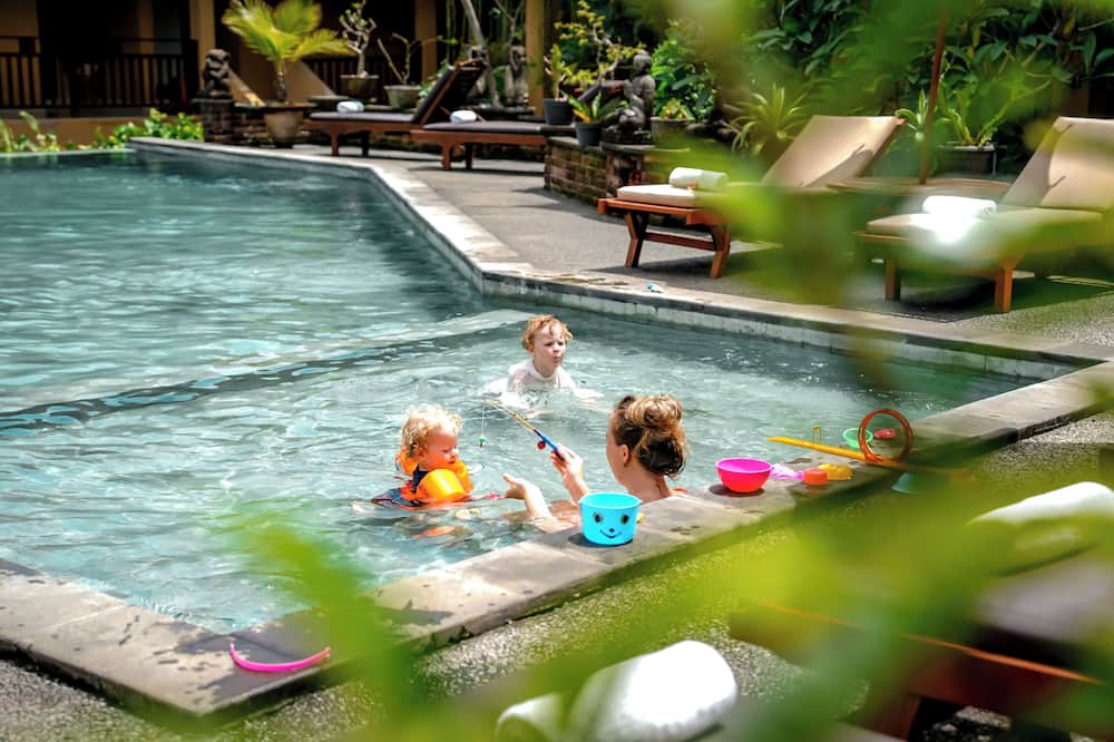 ジャティ 3 バンガローズ 写真