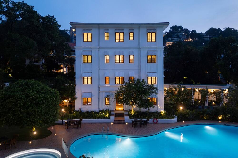 ホテル スージー 写真