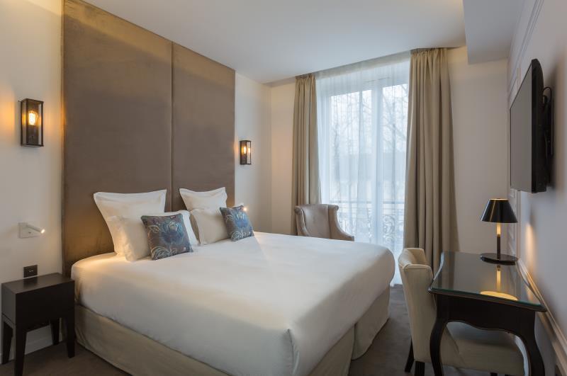 ホテル ラ コンテス 写真