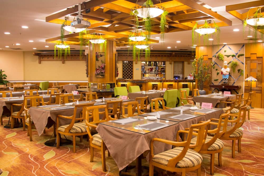 ホテル シルバーランド (〓城酒店) 写真