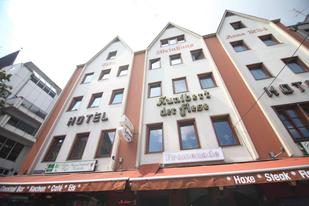 ホテル クニバート デ フィーセ 写真