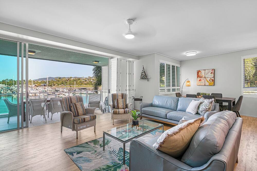 Peninsula Airlie Beach 写真