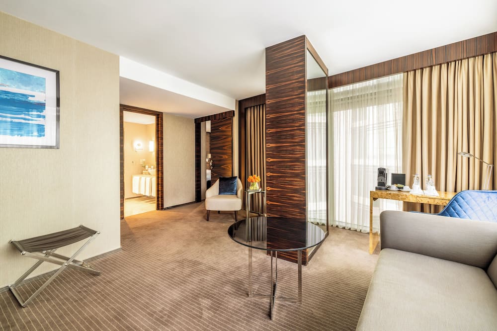 グランド アンカラ ホテル 写真