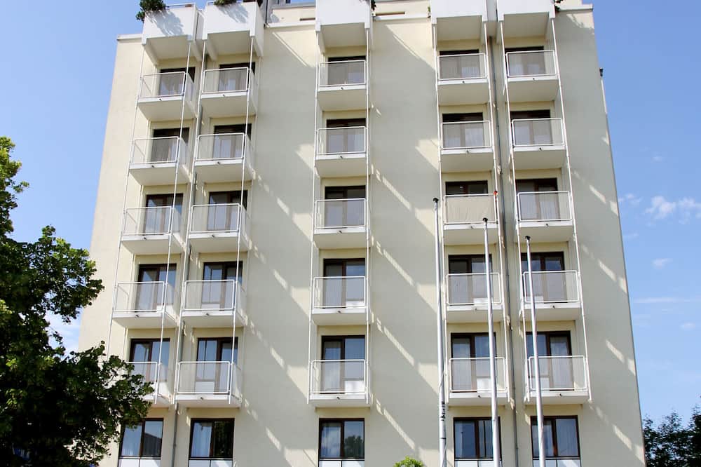 ホテル ガストハウス フォーラム アム ウエストクラウス 写真