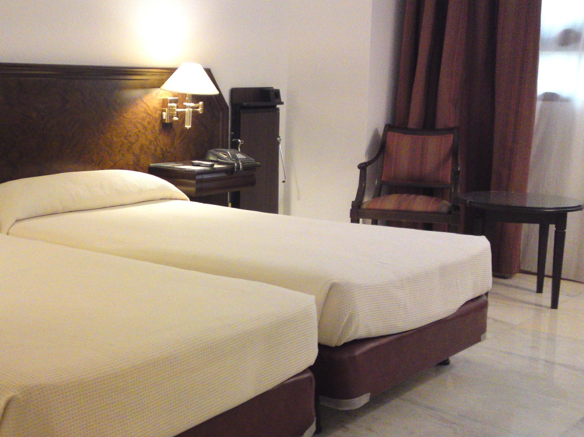 ホテル ツリア 写真