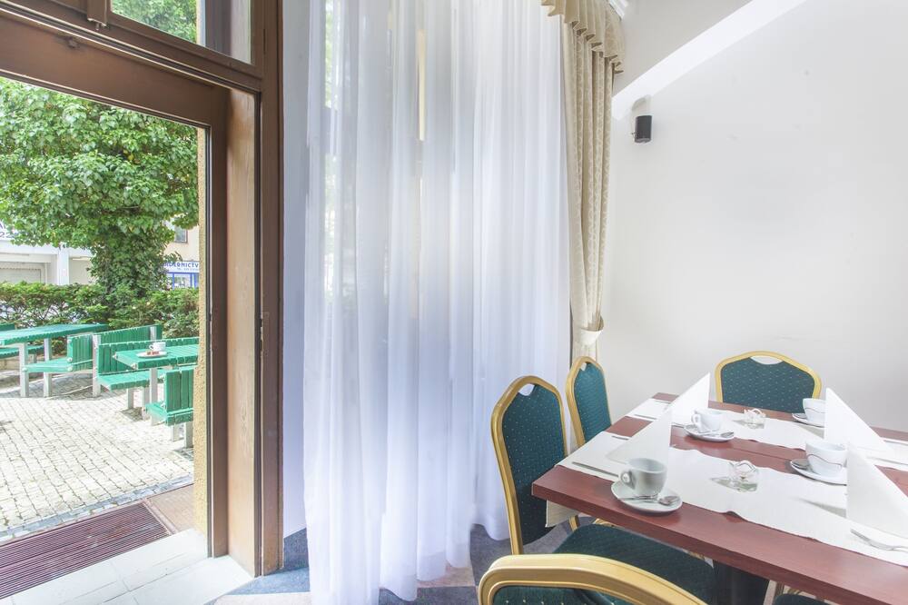 ホテル ルニーク 写真