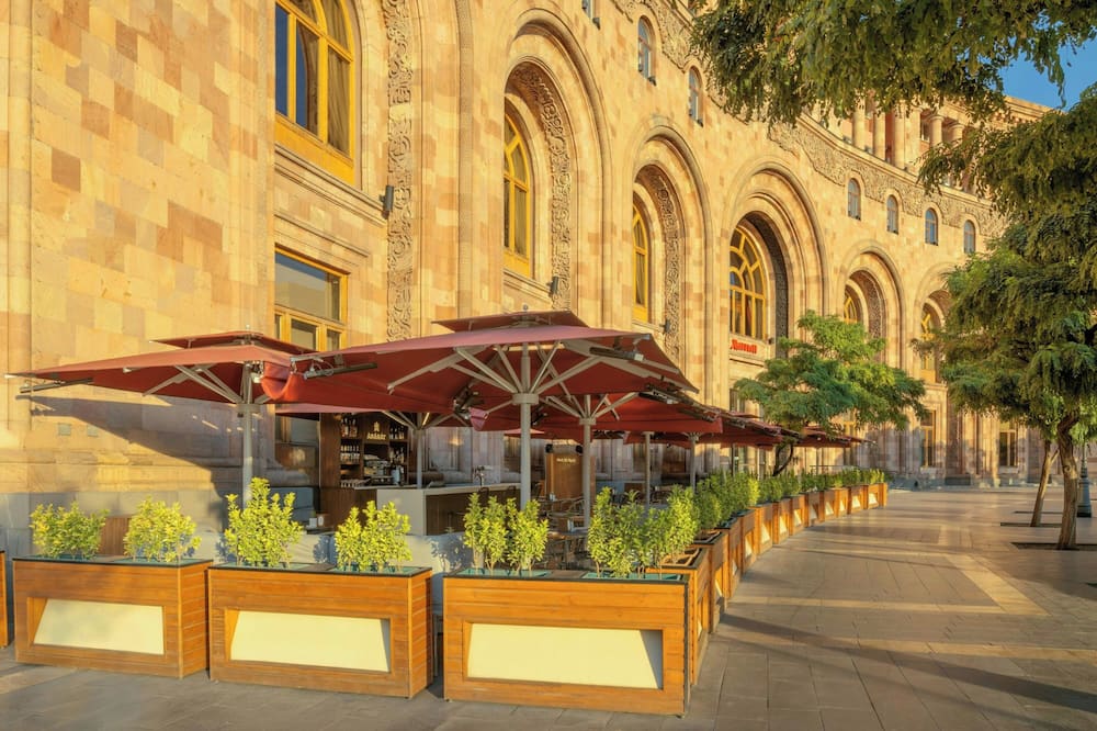 アルメニア マリオット ホテル イェレヴァン 写真