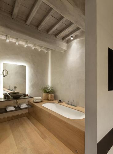 Badia di Pomaio 写真