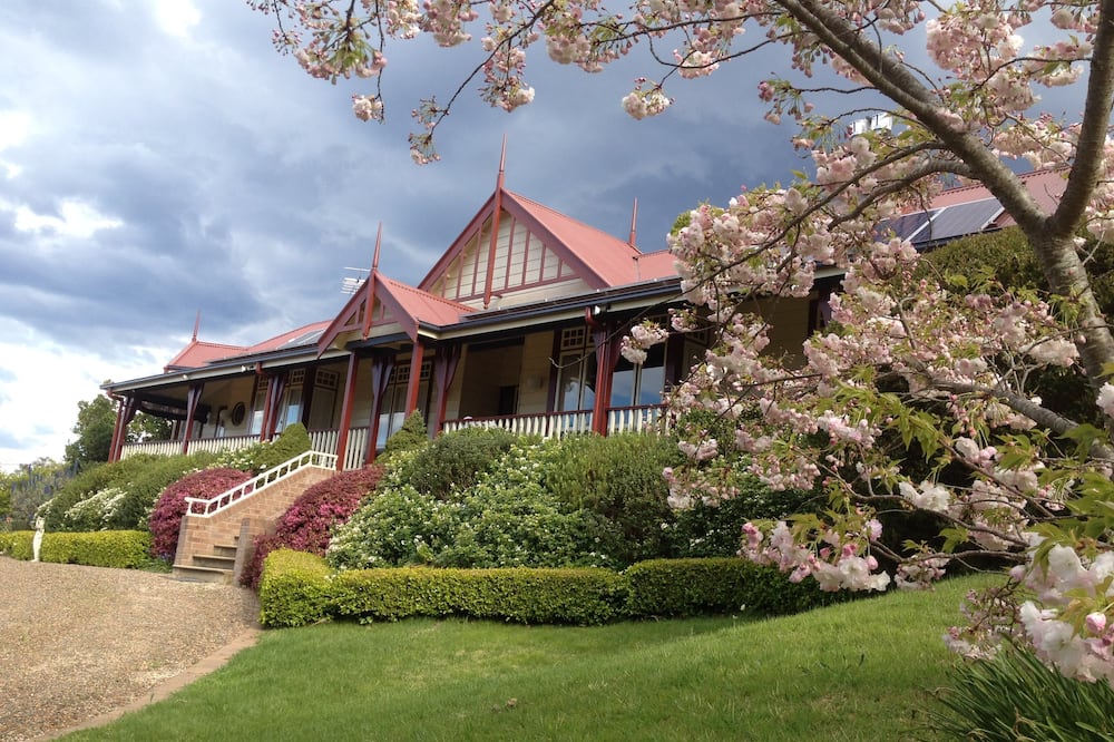 ベサニー マナー 写真