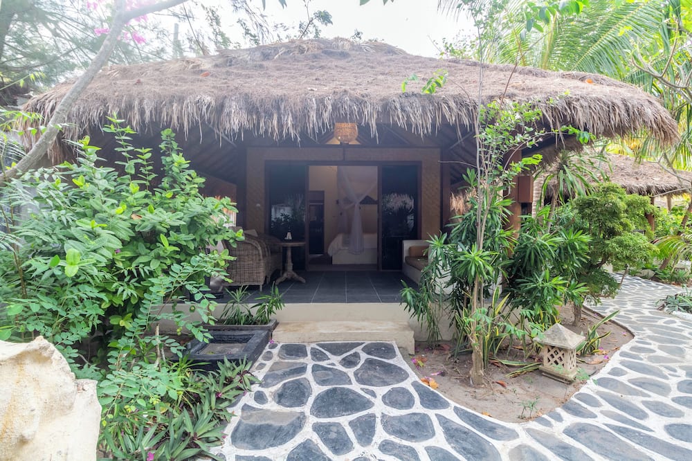 スキャリーワグスビーチクラブ 写真