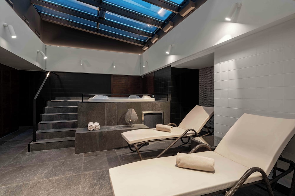 ウィンダム ヴロツワフ オールド タウン 写真