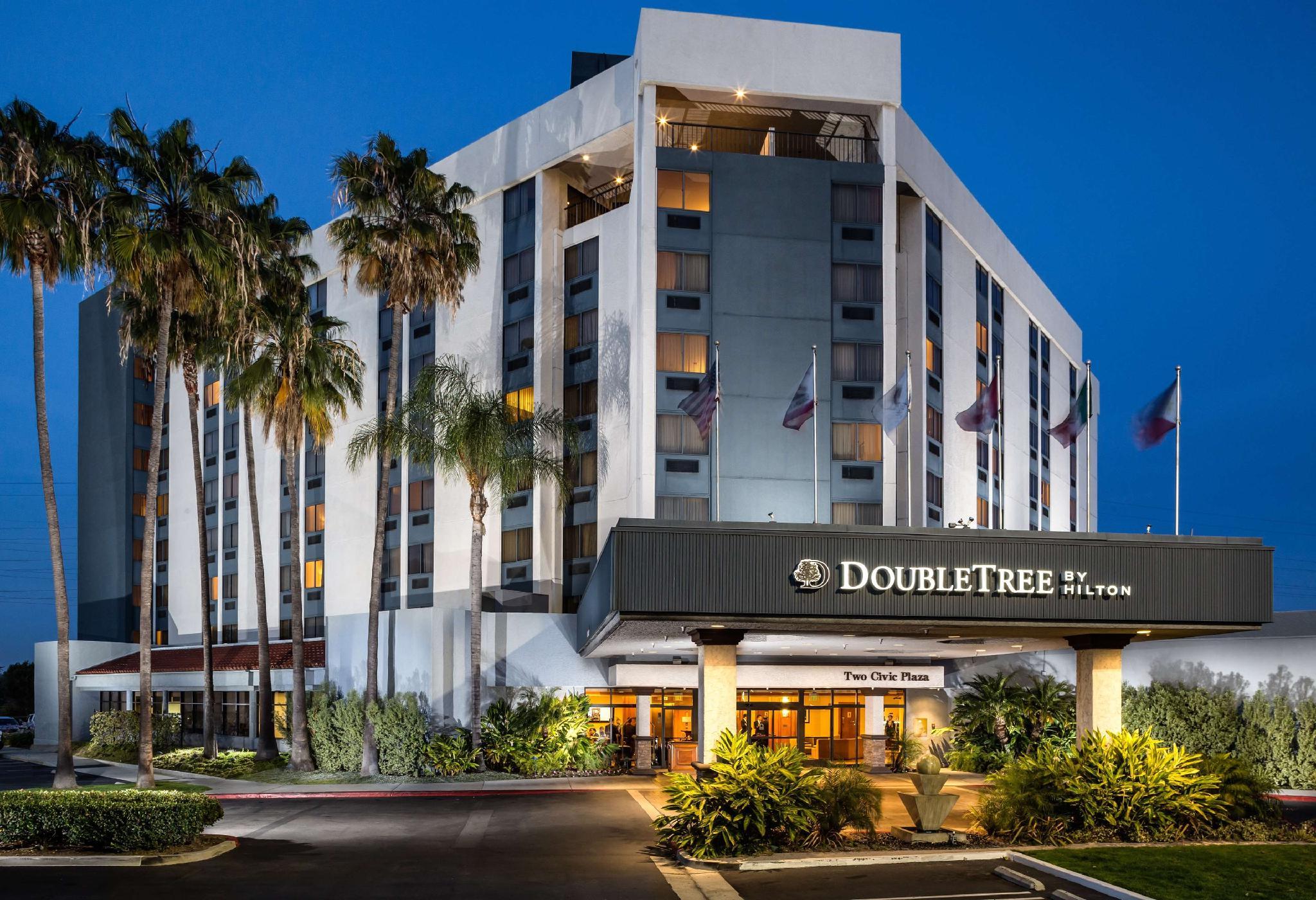 DoubleTree by Hilton Hotel Carson